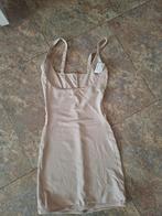 Nieuwe beige bodycon jurk maat L, Ophalen of Verzenden
