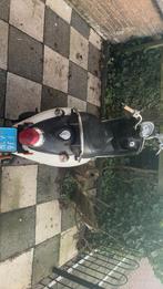 Schaden scooter, Ophalen, Zo goed als nieuw, Benzine, Overige merken