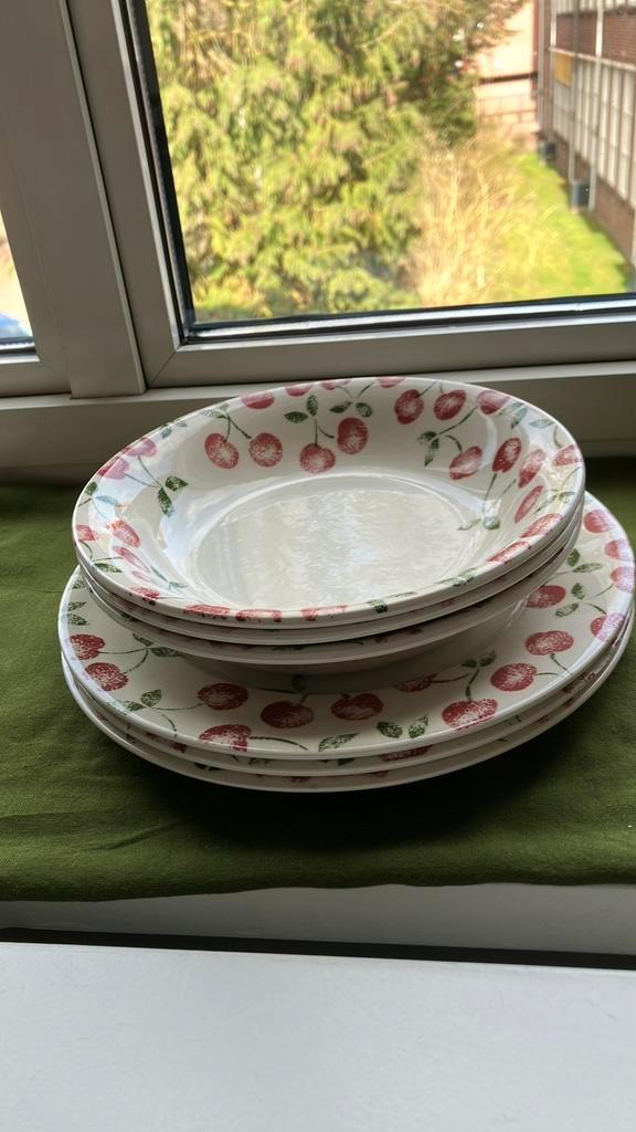 3x soep- en 3x dinerborden. EIT England. Kersenpatroon, Antiek en Kunst, Antiek | Servies los, Ophalen of Verzenden