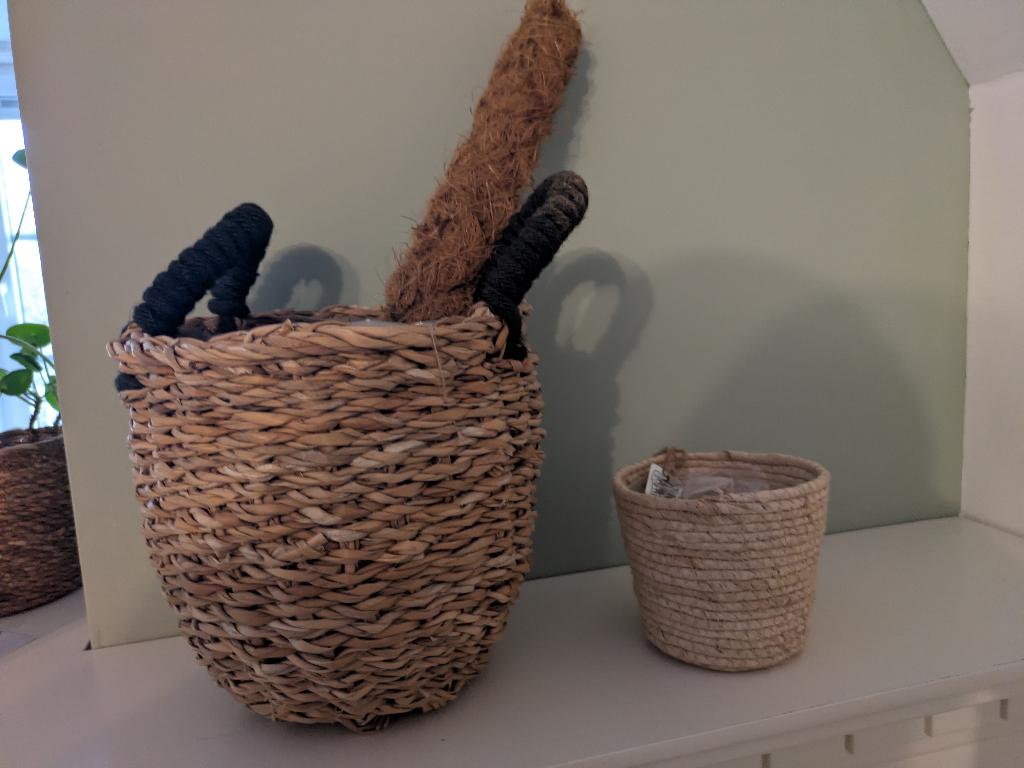 Set van 2 gevlochten bloempotten (manden), Overige materialen, Gebruikt, Rond, Ophalen of Verzenden