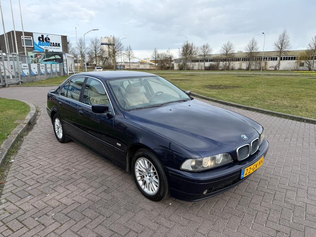 BMW 5-serie 520i Executive Incl nw keuring!, Auto's, 2171 cc, Achterwielaandrijving, Gebruikt, Blauw