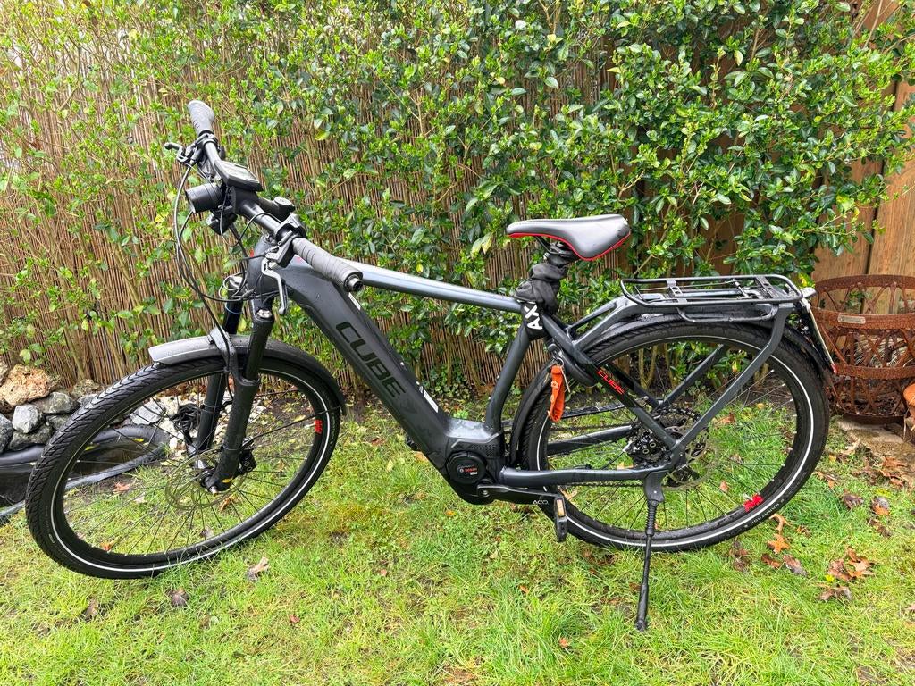 Cube Kathmandu Hybrid 45 - Speed Pedelec - Bosch, Fietsen en Brommers, Elektrische fietsen, Ophalen, Zo goed als nieuw, 51 tot 55 cm