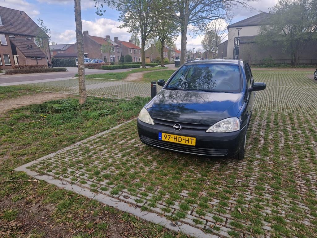 Opel Corsa 1.2 16V 5D 2001 Groen, Auto's, Voorwielaandrijving, 74 pk, 31 €/maand, Origineel Nederlands