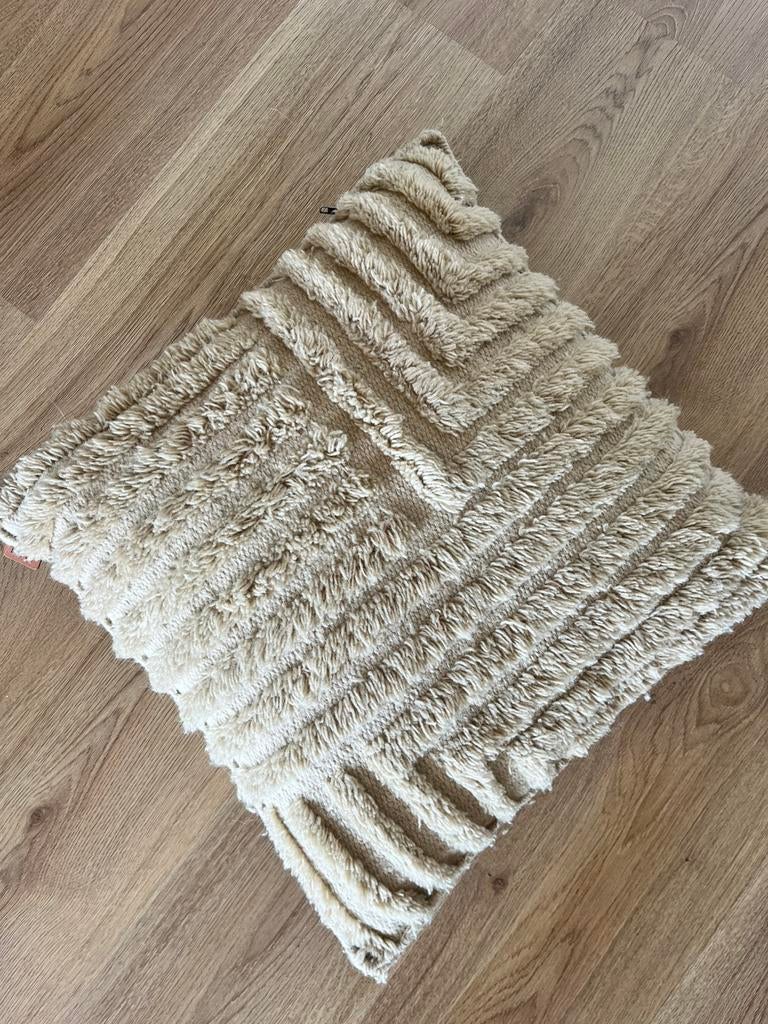 Ferm living kussen, Ophalen, Zo goed als nieuw