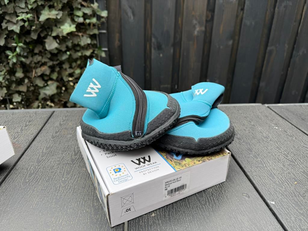 4x Woof Hoof Boots (2x7 & 2x8), Dieren en Toebehoren, Ophalen of Verzenden, Zo goed als nieuw