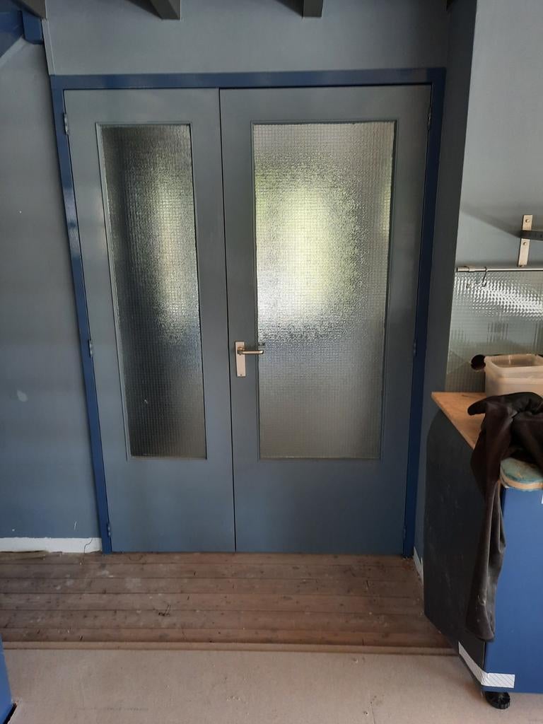 Stompen binndeur, Ophalen