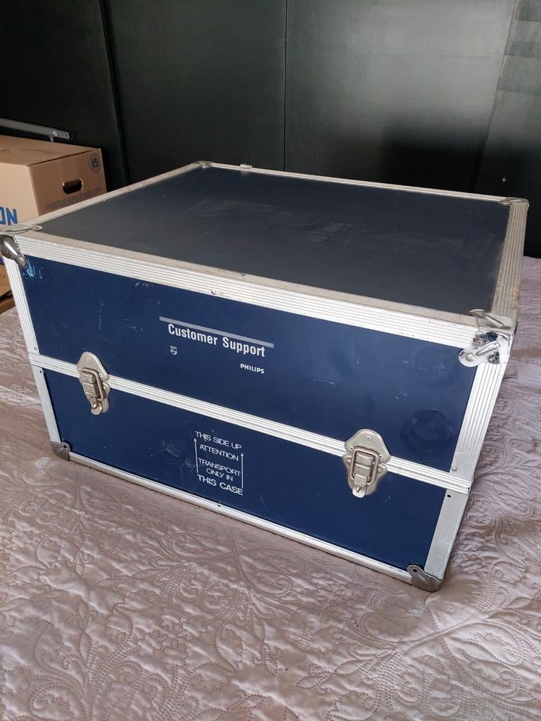 Flightcase Philips Customer Support - Blauw/Hout/Metaal, Muziek en Instrumenten, Behuizingen en Koffers, Ophalen, Gebruikt, Overige instrumenten