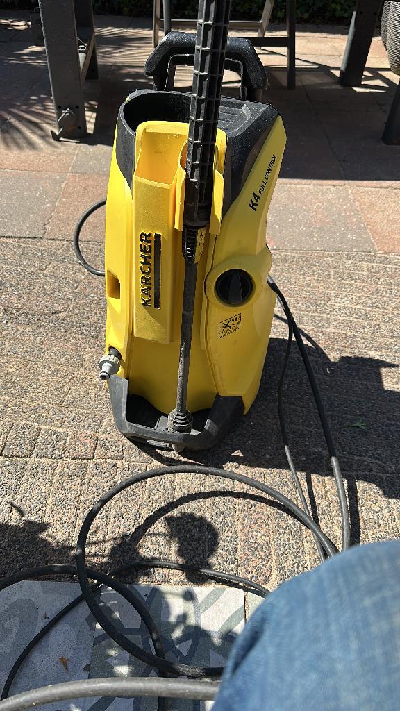 Hoge druk reiniger, Tuin en Terras, Ophalen of Verzenden, Zo goed als nieuw, Elektrisch, Kärcher
