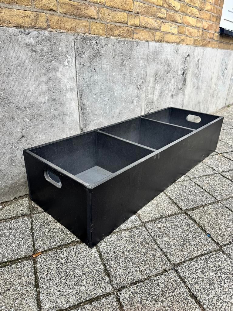 7 LP bakken van zwart MDF (ieder 120cm breed) + toebehoren, Werkplek, Ophalen, Gebruikt, Kast