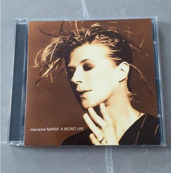 Marianne Faithfull - A Secret Life (1995), Ophalen of Verzenden, Zo goed als nieuw