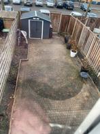 Kunststof schuurtje en +/- 55 m2 tegels, Ophalen, Gebruikt