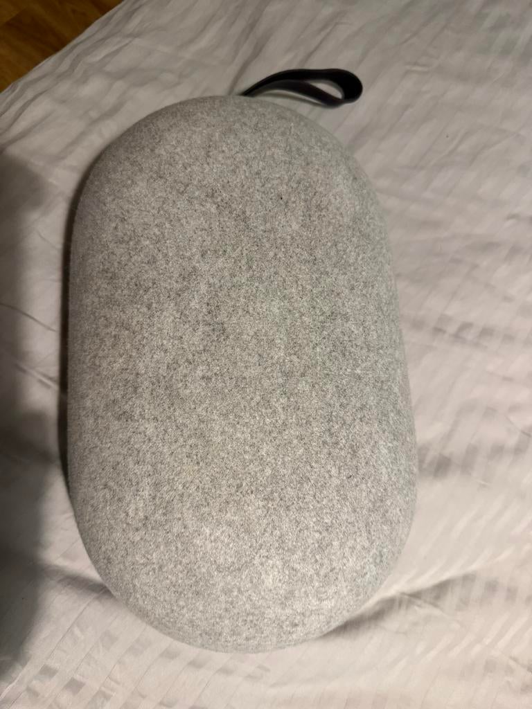 Oculus Quest 2 VR-bril met controllers en draagcase, Spelcomputers en Games, Virtual Reality, Zo goed als nieuw, Overige platformen