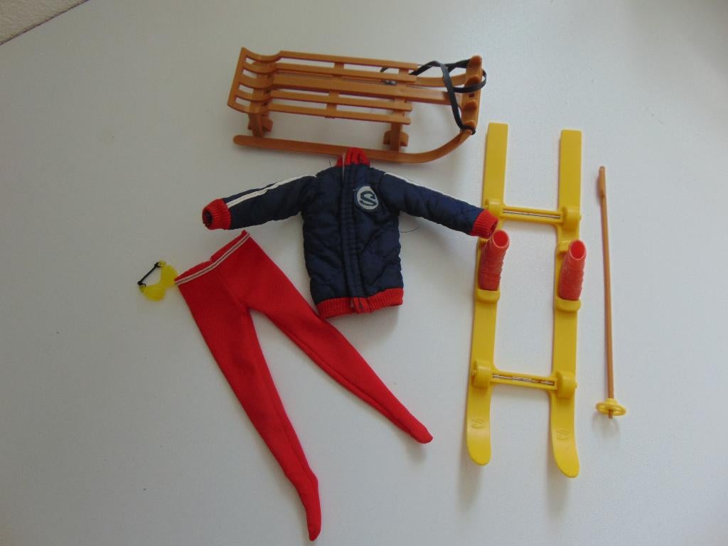 Sindy Ski kleding set, Verzamelen, Ophalen of Verzenden, Gebruikt, Kleertjes