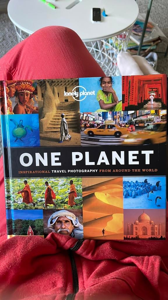 One Planet photography from around the world, Boeken, Kunst en Cultuur | Beeldend, Ophalen of Verzenden