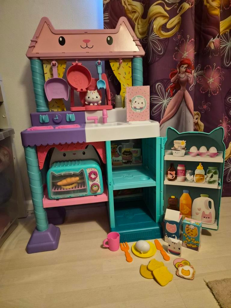 Gabby's poppenhuis, Kinderen en Baby's, Speelgoed | Poppenhuizen, Ophalen, Zo goed als nieuw, Poppenhuis