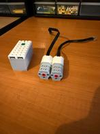 LEGO Powered Up Hub 88009 + 2x Motor 45303, Ophalen of Verzenden, Zo goed als nieuw, Losse stenen, Lego