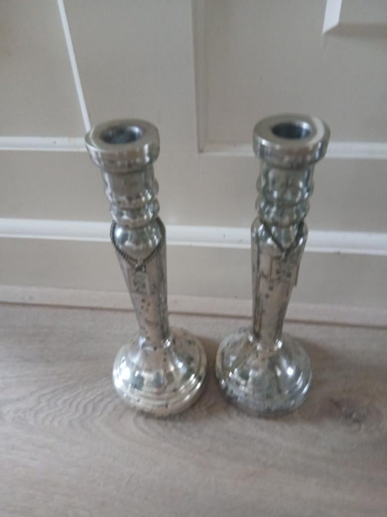 Twee poor mens silver kandelaars Riviera Maison, Ophalen of Verzenden