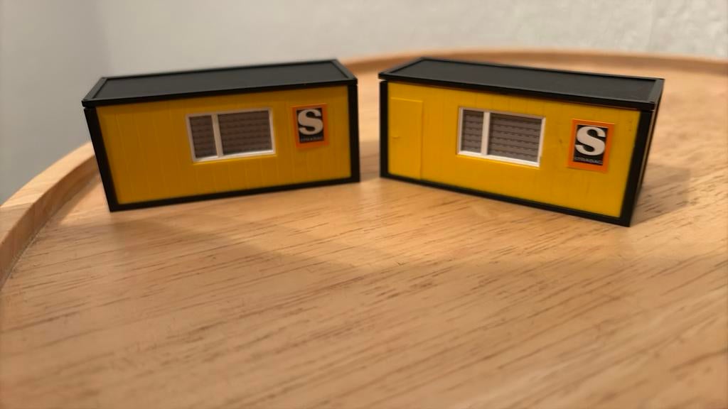 2 CONTAINERS HO 1:87, Hobby en Vrije tijd, Modeltreinen | H0, Ophalen of Verzenden, Zo goed als nieuw