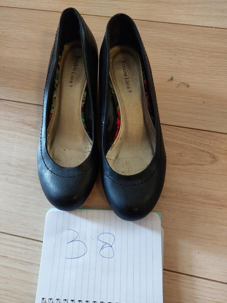 Zwarte pumps met sleehak maat 38, Ophalen, Zwart, Overige typen, Zo goed als nieuw