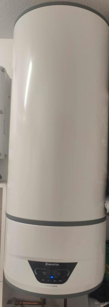 Ariston Lydos Hybrid 100L warmtepompboiler, Doe-het-zelf en Verbouw, Geisers en Boilers, Boiler, 100 liter of meer, 3 t/m 5 jaar oud