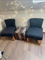 Leuke set 2 stoelen en een poefje, Ophalen, Zo goed als nieuw, Twee