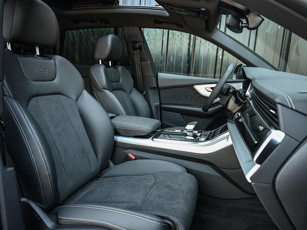 Audi Q8 55 TFSI e quattro Pro Line S | Styling pack | Panora, Auto's, Audi, Automaat, Gebruikt, Zwart, 2995 cc
