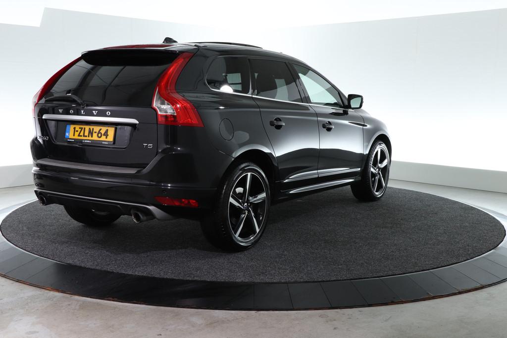Volvo XC60 2.0 T5 FWD R-Design | SCHUIF-KANTEL | CAMERA | ST, Auto's, Volvo, 15 km/l, Gebruikt, Euro 6, 4 cilinders