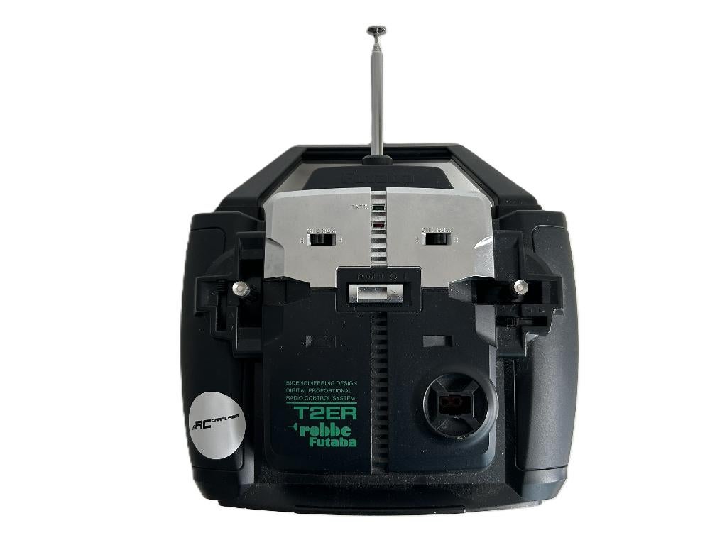 Robbe Futaba T2ER zender