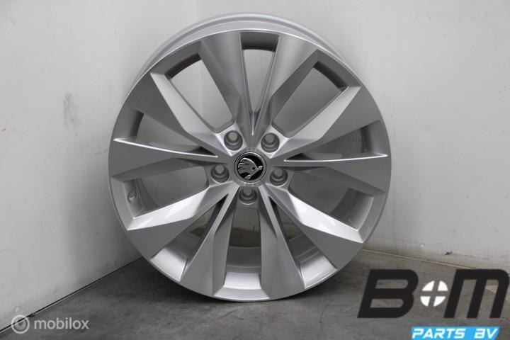 NIEUW! Org. 1 losse 18 inch velg Skoda SuperB 3V0601025R, Auto-onderdelen, Banden en Velgen, Gebruikt, Velg(en)