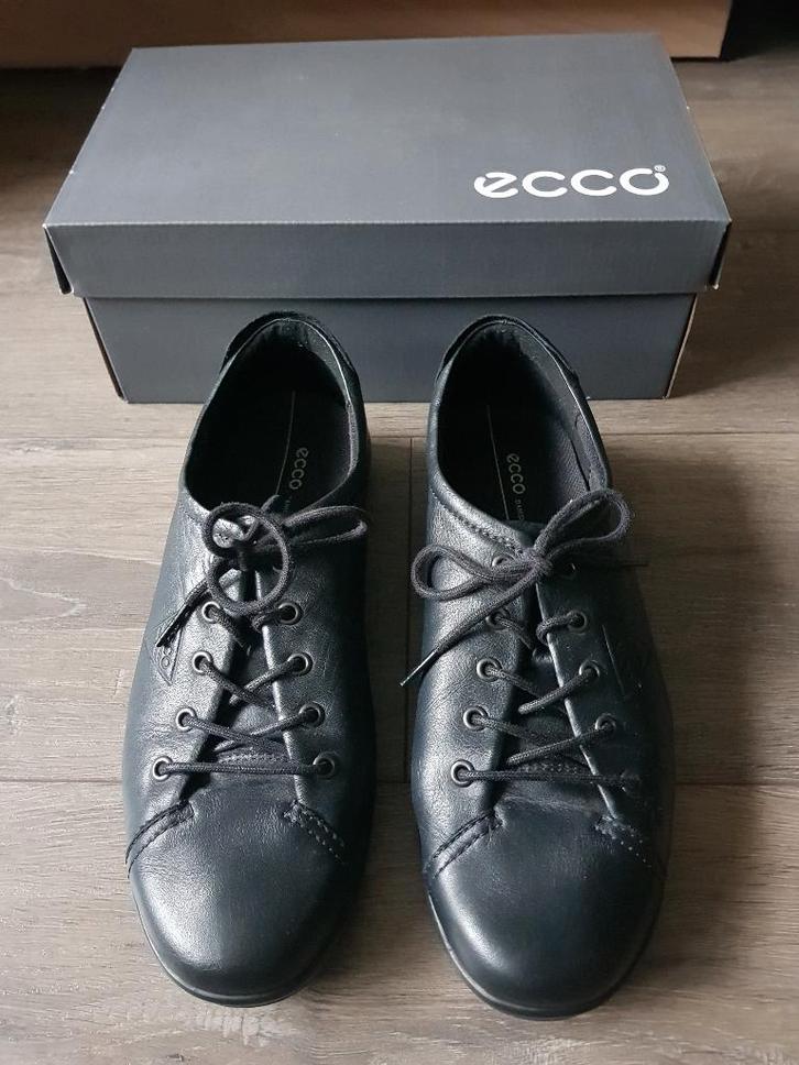 Leren sneakers voor dames / heren -- maat 41 -- Ecco, Kleding | Dames, Schoenen, Zo goed als nieuw, Sneakers of Gympen, Zwart
