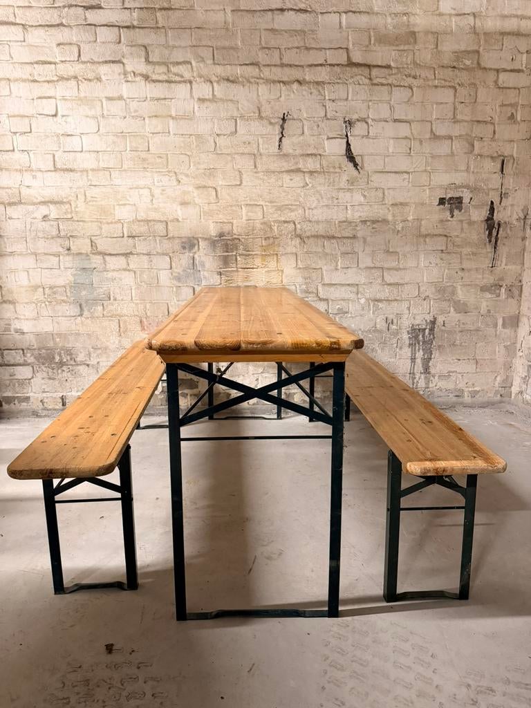 Verhuur Bierbanken, Ophalen, Zo goed als nieuw, Inklapbaar, Rechthoekig