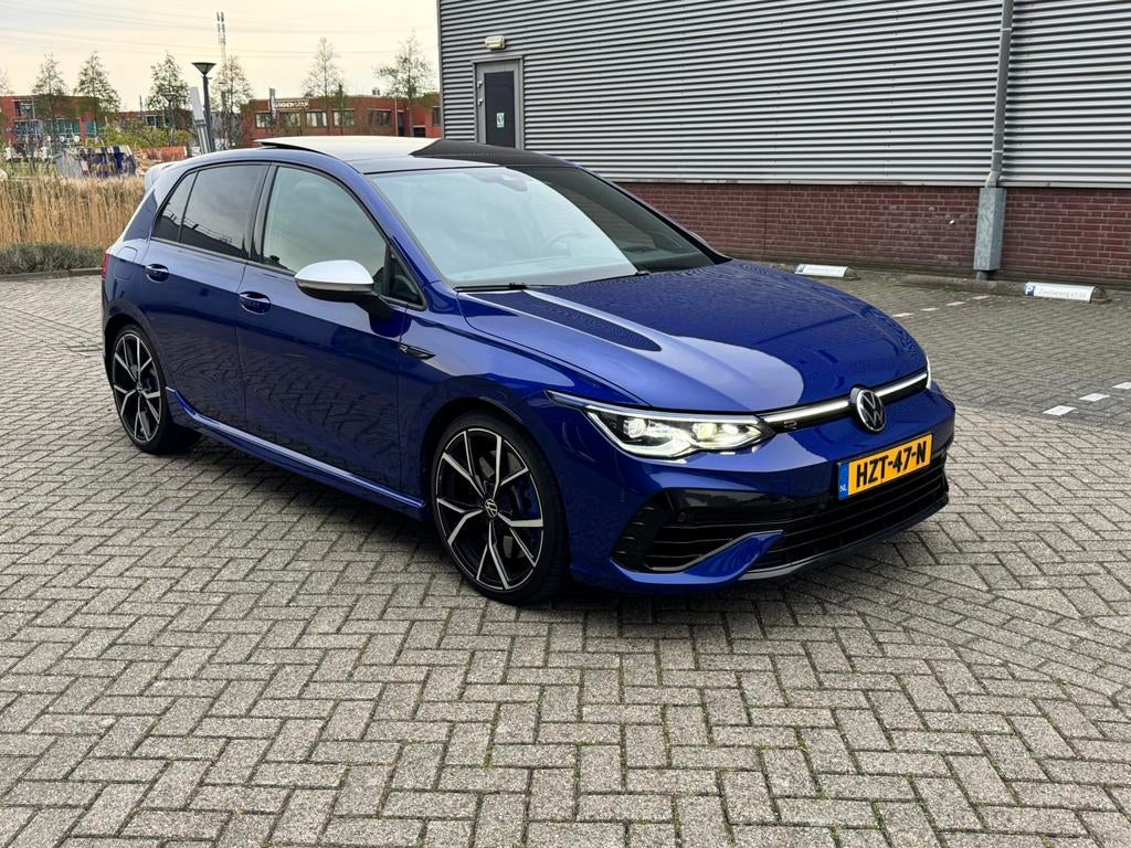 Volkswagen Golf 2.0 R Perf. Alle opties! HUD/AKRA/HK/PANO/IQ, Auto's, Volkswagen, 4 cilinders, 1984 cc, Leder, Vierwielaandrijving