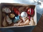 doos 28 bestaat uit 8 oude glazen kerstballen, Diversen, Kerst, Ophalen of Verzenden, Gebruikt