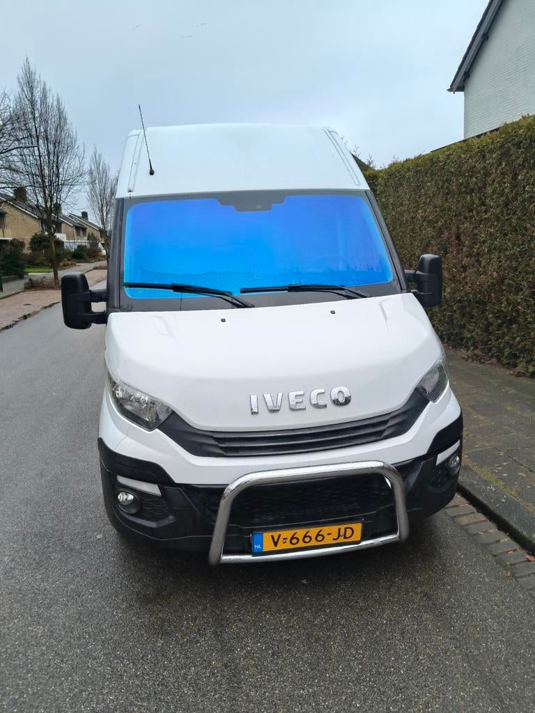 Iveco Daily 35S16 2.3D 114KW 2017, Auto's, Euro 6, Iveco, 2329 kg, Origineel Nederlands