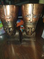 2 identieke nefertiti koningin  Egyptisch 33cm hoog, Verzamelen, Ophalen