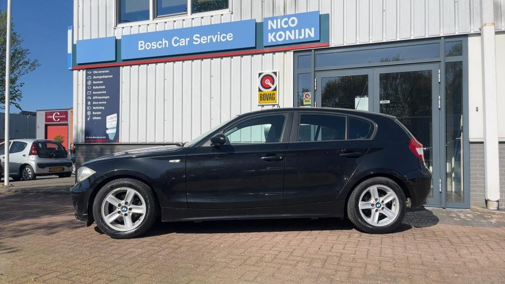 BMW 1-serie 116i (bj 2006), Auto's, BMW, 1596 cc, Gebruikt, 4 cilinders, 635 kg
