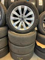 ORIGINELE VOLKSWAGEN VELGEN + BANDEN MICHELIN 5X112 17 INCH, Ophalen, 215 mm, Banden en Velgen, 17 inch