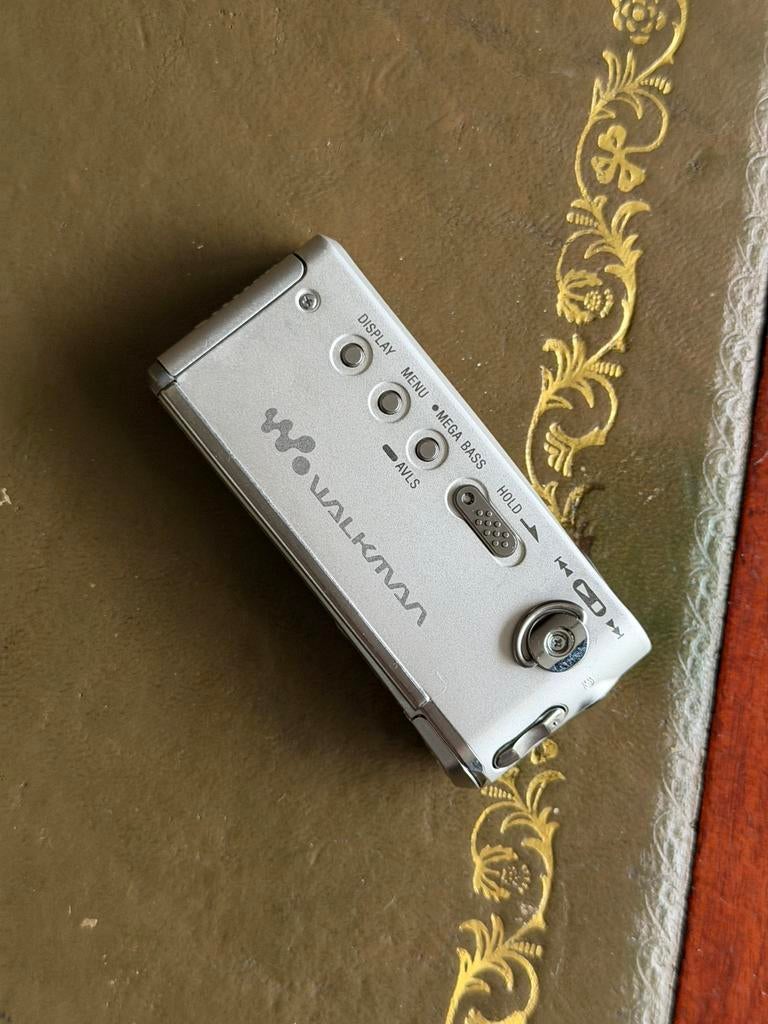 Vintage Sony network walkman NW-MS9 voor de verzamelaar, Audio, Tv en Foto, Walkmans, Discmans en Minidiscspelers, Verzenden, Walkman