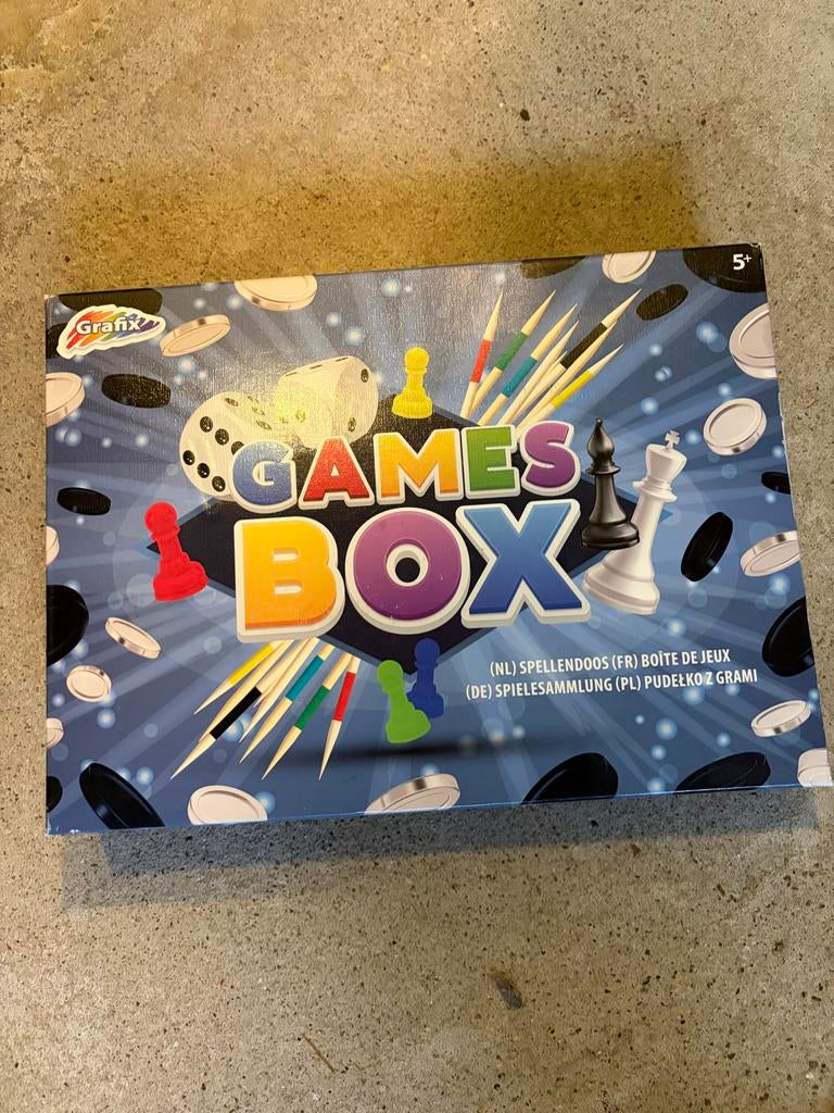 Games Box: Diverse Spellenverzameling voor Jong en Oud, Een of twee spelers, Ophalen of Verzenden, Gebruikt
