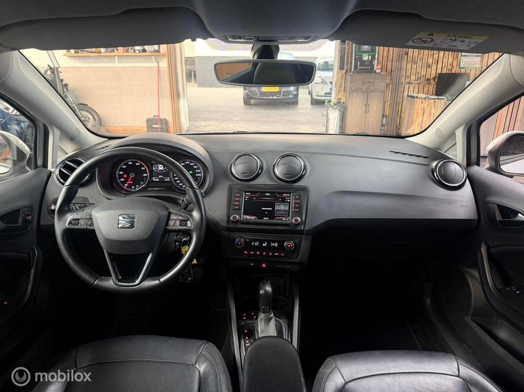 Seat Ibiza ST 1.0 EcoTSI Style / Dsg / Navi / Leder / Led, Auto's, Seat, Gebruikt, Euro 6, 580 kg, Zilver of Grijs