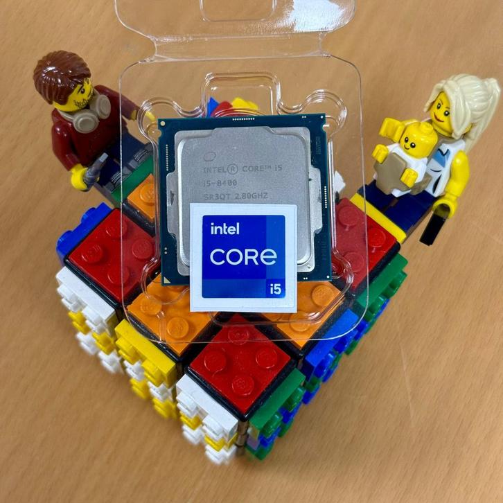 Intel Core i5-8400 Processor, Computers en Software, Processors, Zo goed als nieuw, 6-core, 3 tot 4 Ghz, Ophalen of Verzenden