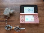Roze Nintendo 3DS met goede schermen en oplader, Spelcomputers en Games, Spelcomputers | Nintendo 2DS en 3DS, Ophalen of Verzenden