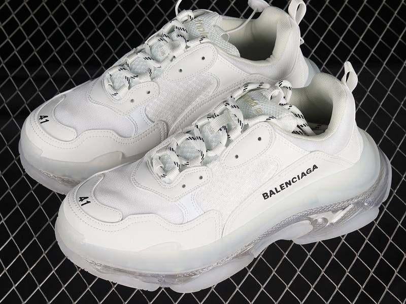 Balenciaga Triple S Wit, Ophalen of Verzenden, Nieuw, Wit, Sneakers of Gympen