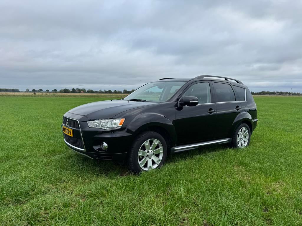 Mitsubishi Outlander Edition Two | NIEUWE APK | Automaat, Auto's, Mitsubishi, 1998 cc, Outlander, Zwart, 4 cilinders