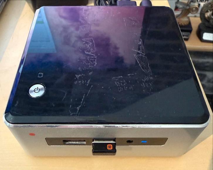 Intel NUC i3 6e gen. 16GB DDR4 RAM, 500GB NVMe, Win 11, Computers en Software, Desktop Pc's, Zo goed als nieuw, 2 tot 3 Ghz, SSD