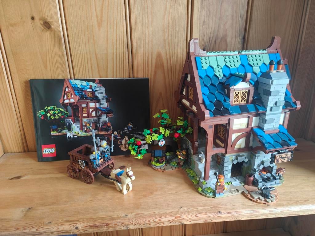 Lego 21325 Blacksmith, Compleet, Lego, Ophalen of Verzenden, Complete set