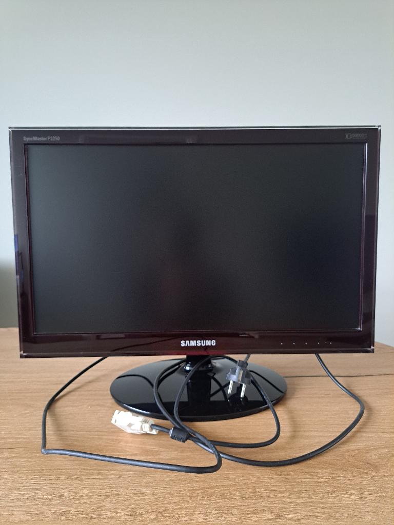 Samsung Monitor SyncMaster P2250, Computers en Software, Monitoren, Gebruikt, Ophalen of Verzenden, 1 tot 2 ms, TN