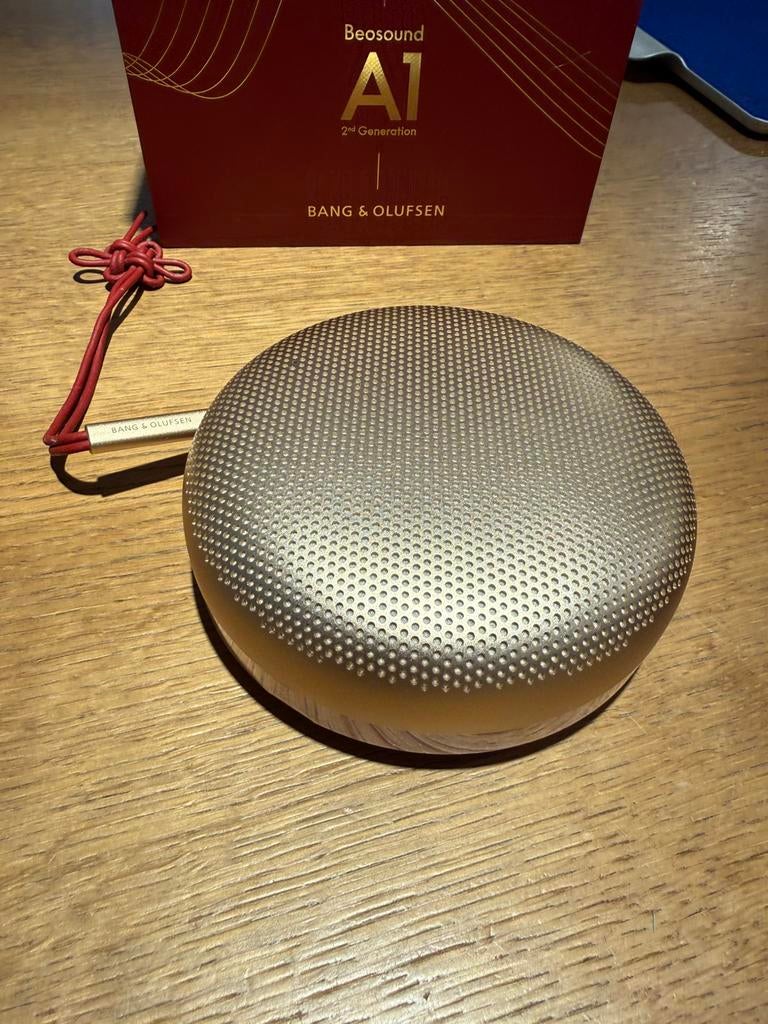 Bang & Olufsen BeoSound A1 lunar red, Overige merken, Bang & Olufsen, Info@bang-olufsen.dk, Overige typen