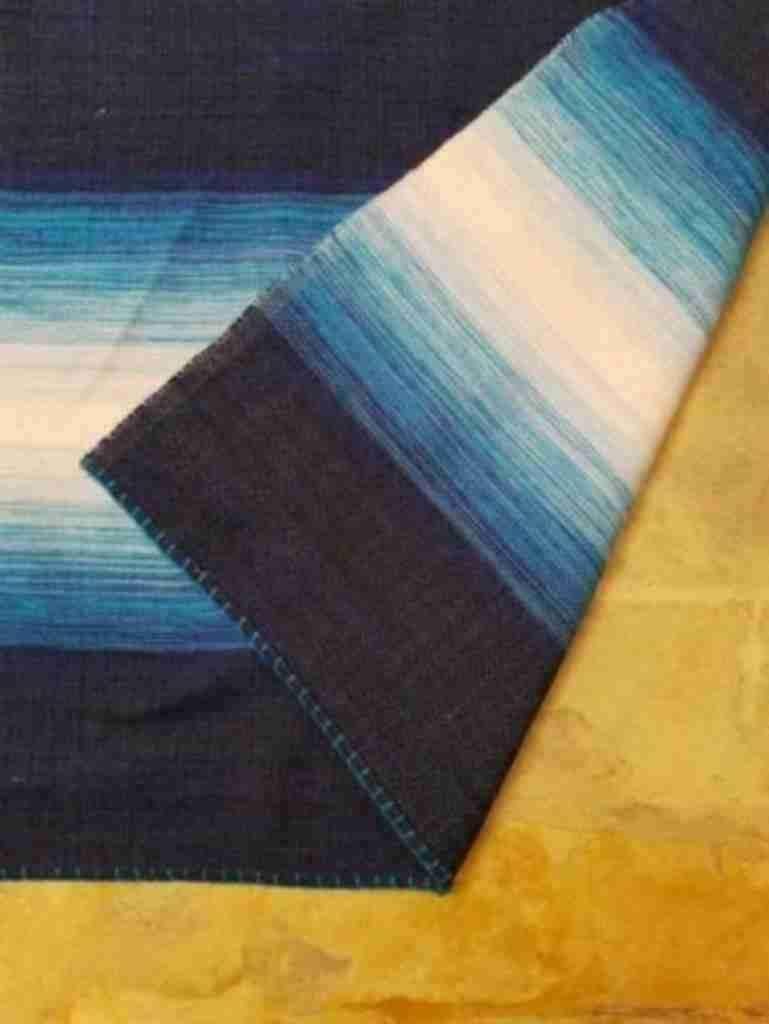 Geweven kleed heldere blauwe kleuren vogel applicatie, Gebruikt, Etten-Leur, DJT@dejuistetoon.eu, Ophalen of Verzenden