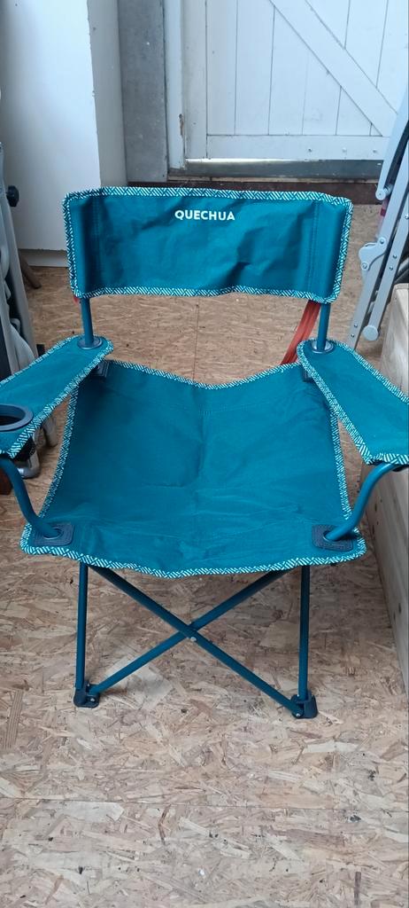 Quechua Campingstoel 4 stuks opvouwbaar, Caravans en Kamperen, Kampeermeubelen, Gebruikt, Campingstoel, Ophalen
